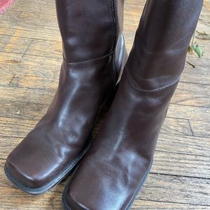 Vintage George Brown Square-Toed Heeled Boots